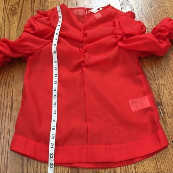 H&M Georgette Red Top V-neck Puff sleeves blouse - Picture 13 of 16